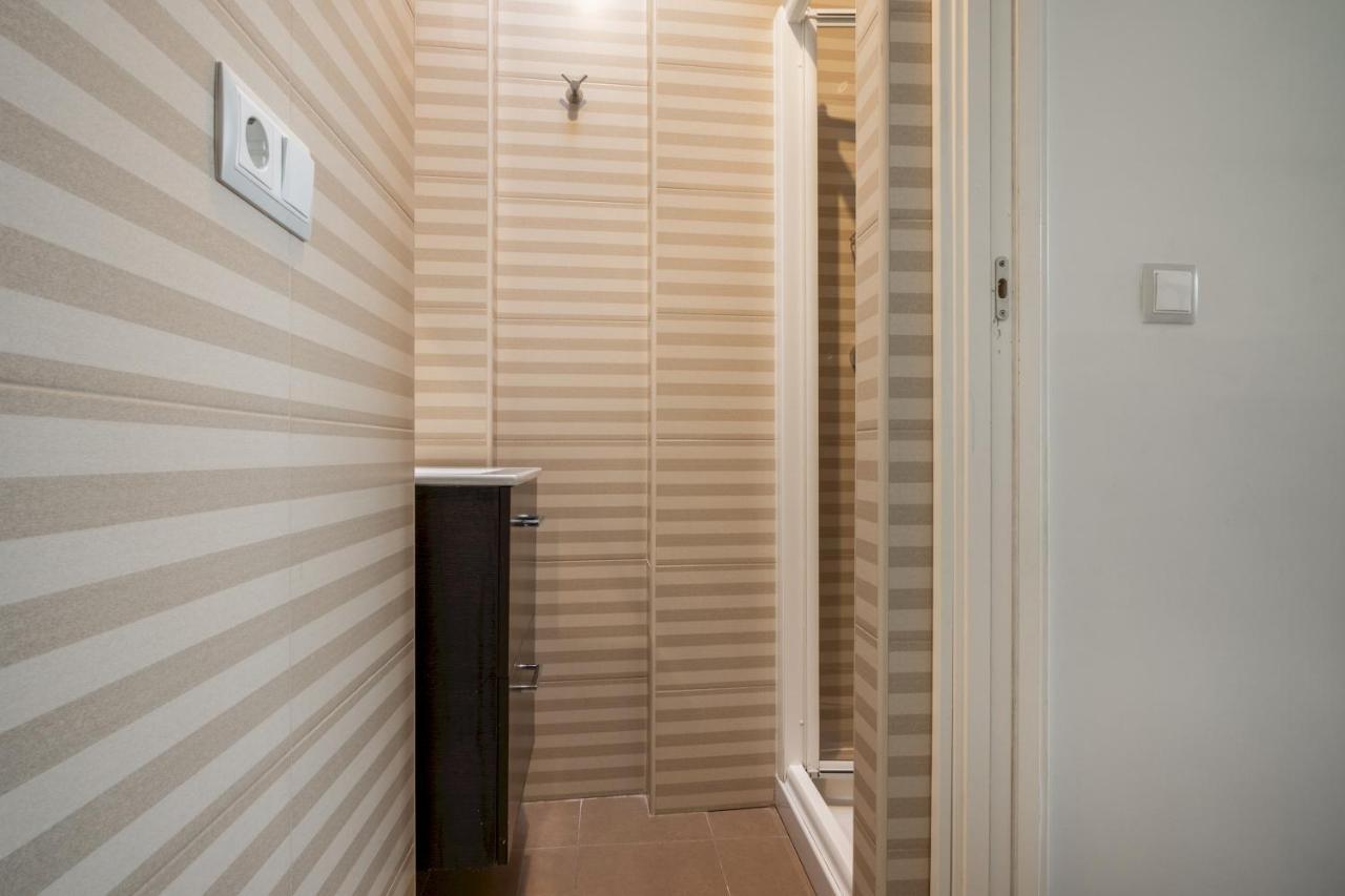 Minty Stay - Plaza Mayor 1 Bd Madrid Exterior photo